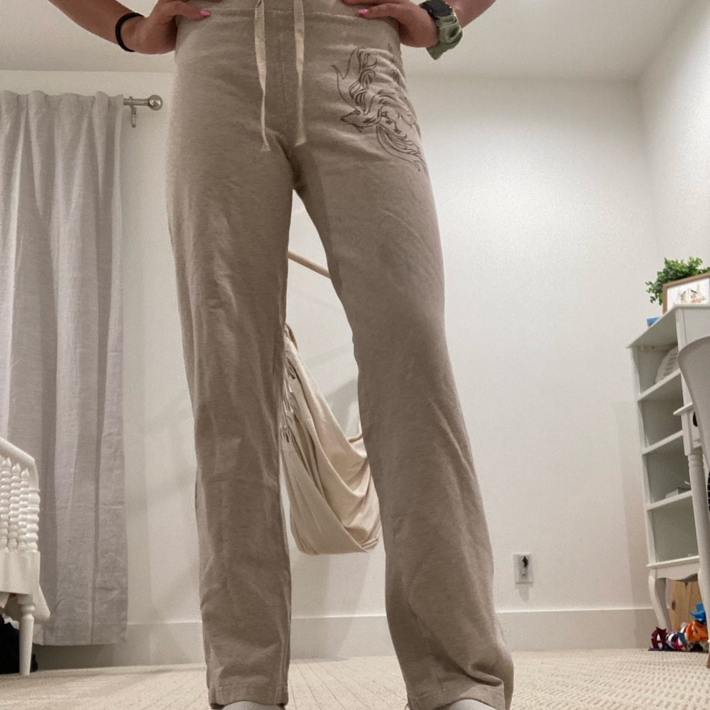 tanish lounge sweats